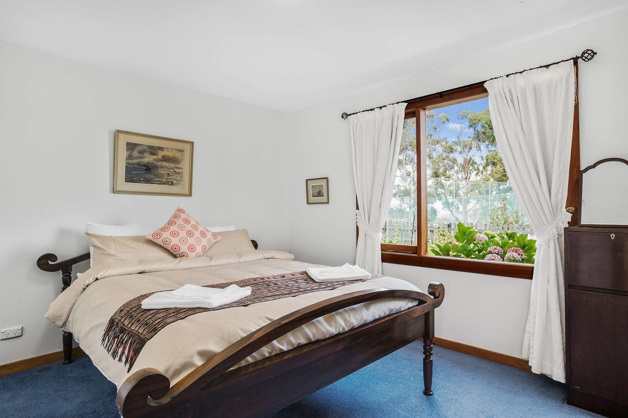 ไบรต์วอเตอร์ บีแอนด์บี Bed & Breakfast Tinderbox ภายนอก รูปภาพ